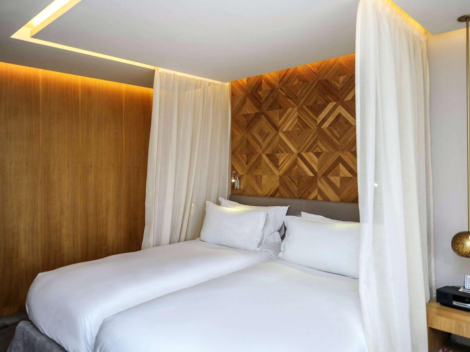 Sofitel Marrakech Palais Imperial & Spa Marrakesh Esterno foto A bedroom at the hotel