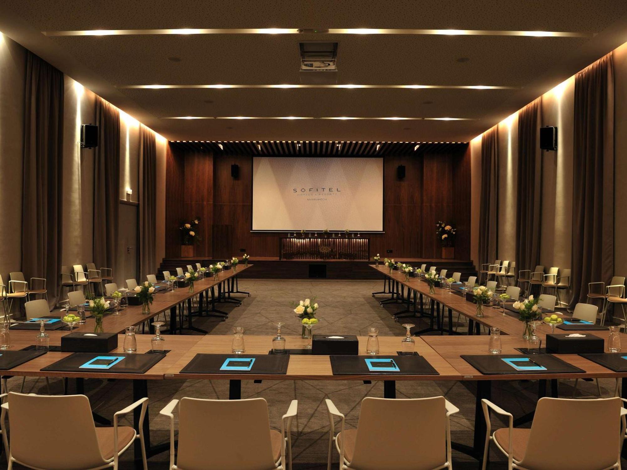 Sofitel Marrakech Palais Imperial & Spa Marrakesh Esterno foto The meeting room